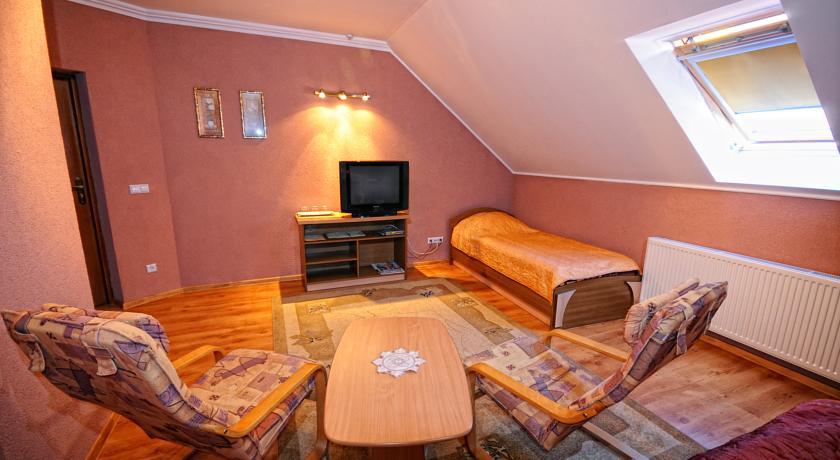 Hotel Magnat Mukácheve Habitación foto