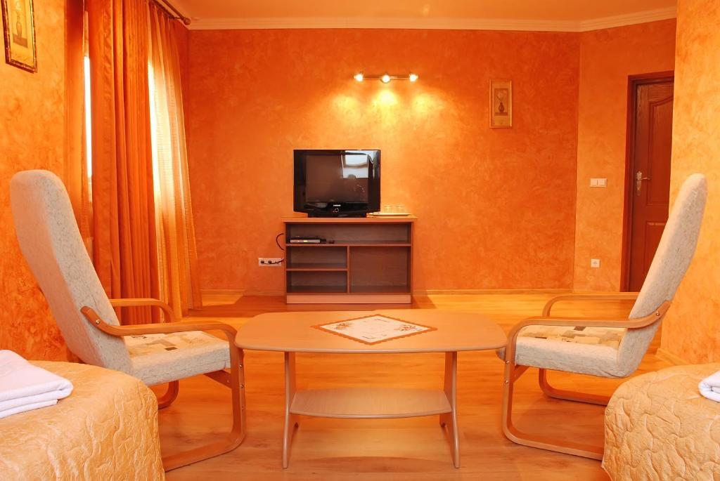 Hotel Magnat Mukácheve Habitación foto